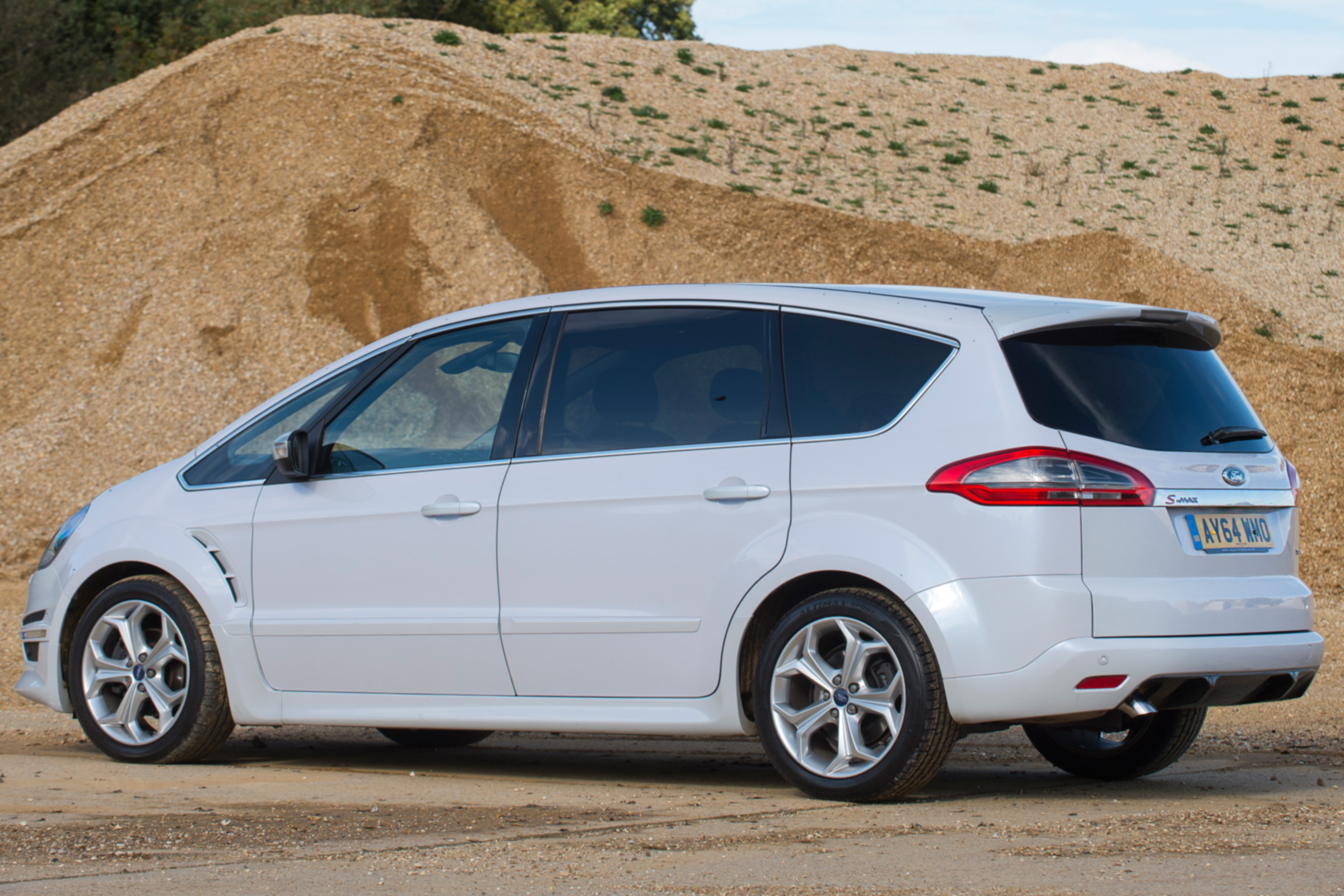 Used Ford S-MAX review rear quarter