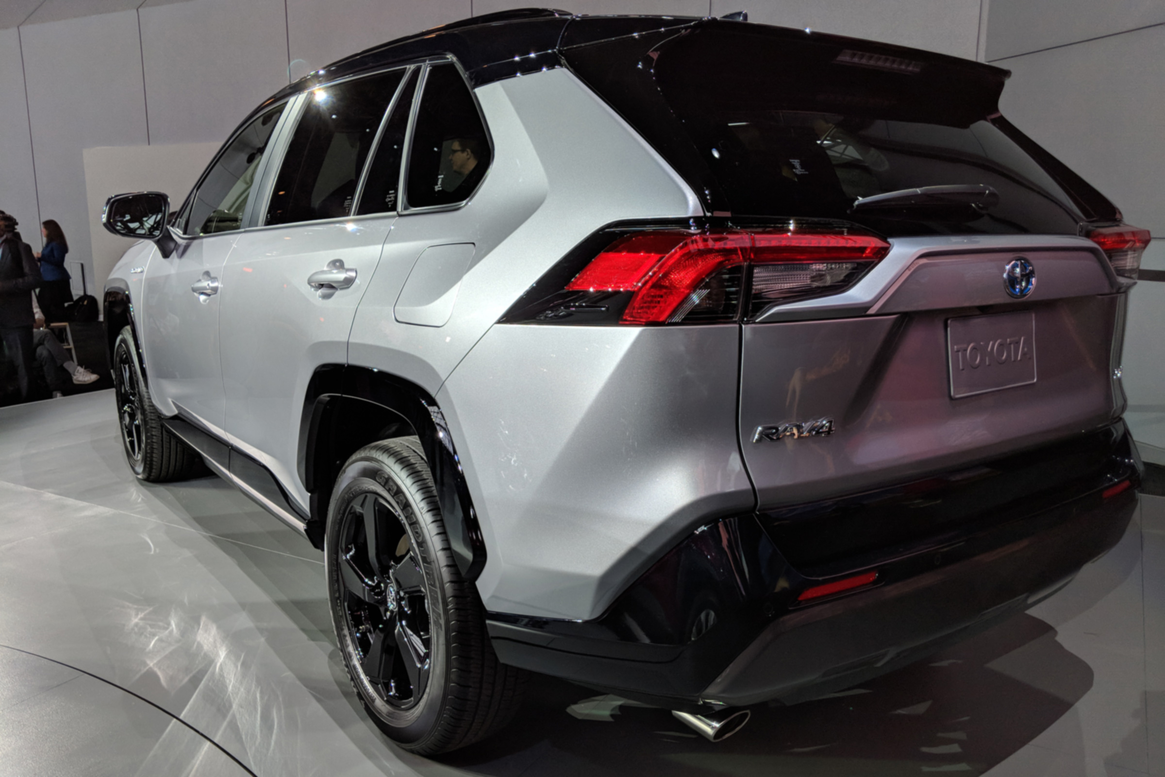 New Toyota RAV4 rear – NYAS