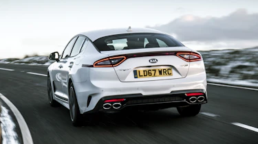 Kia Stinger 2.0 GT-Line - rear