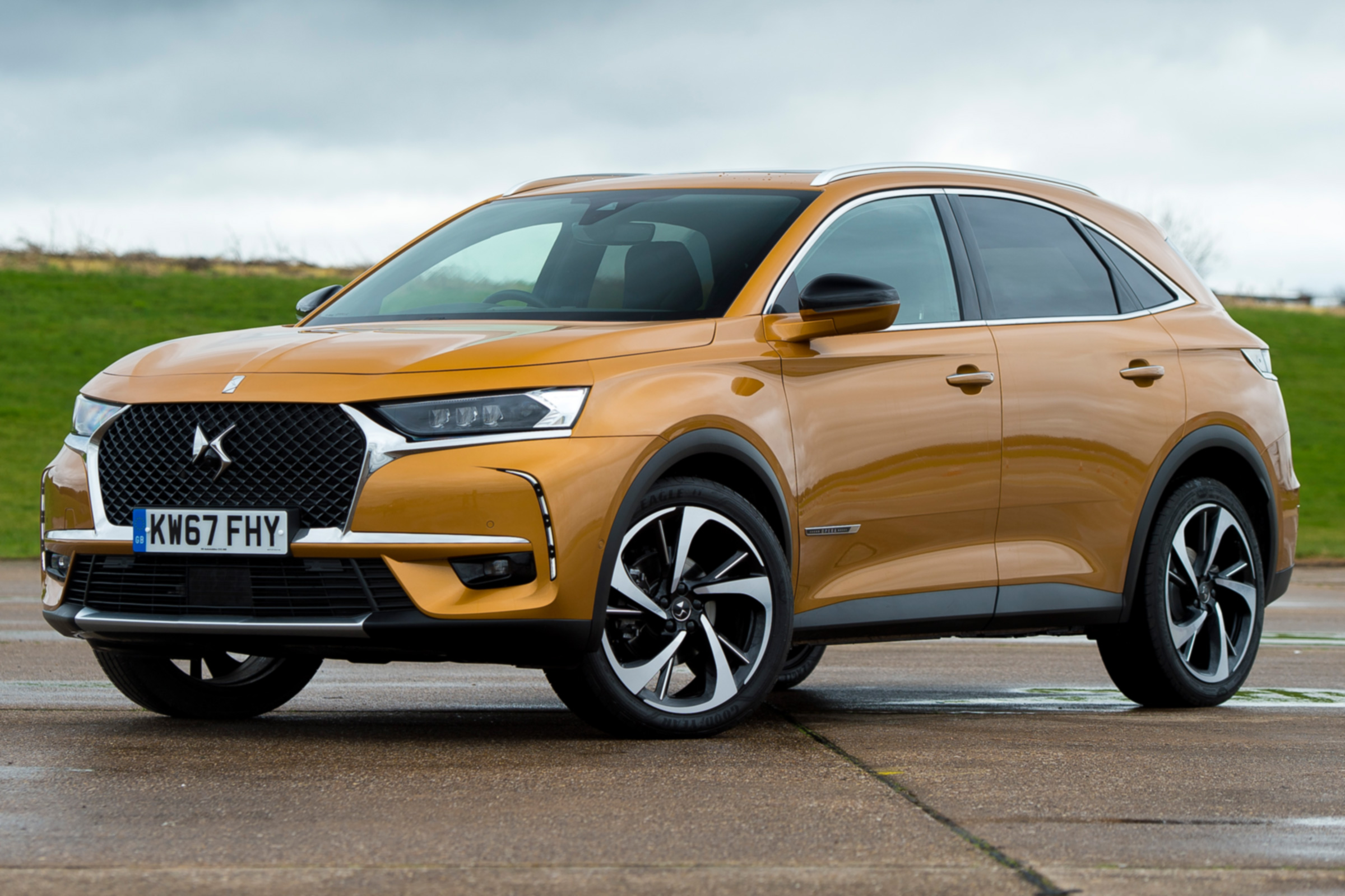 DS 7 Crossback front static