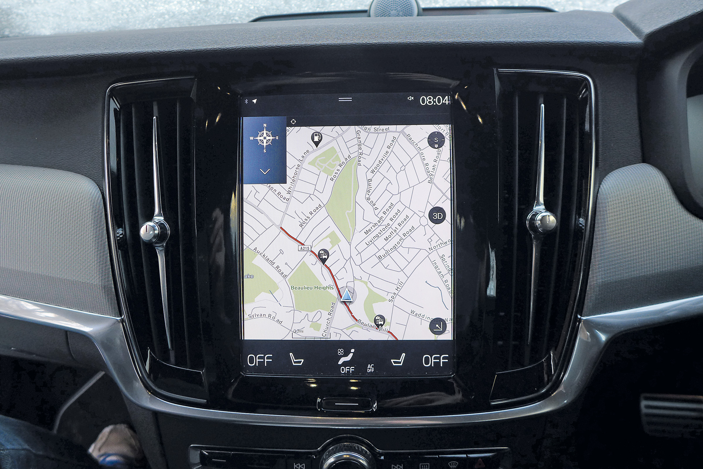 Volvo S90 - infotainment