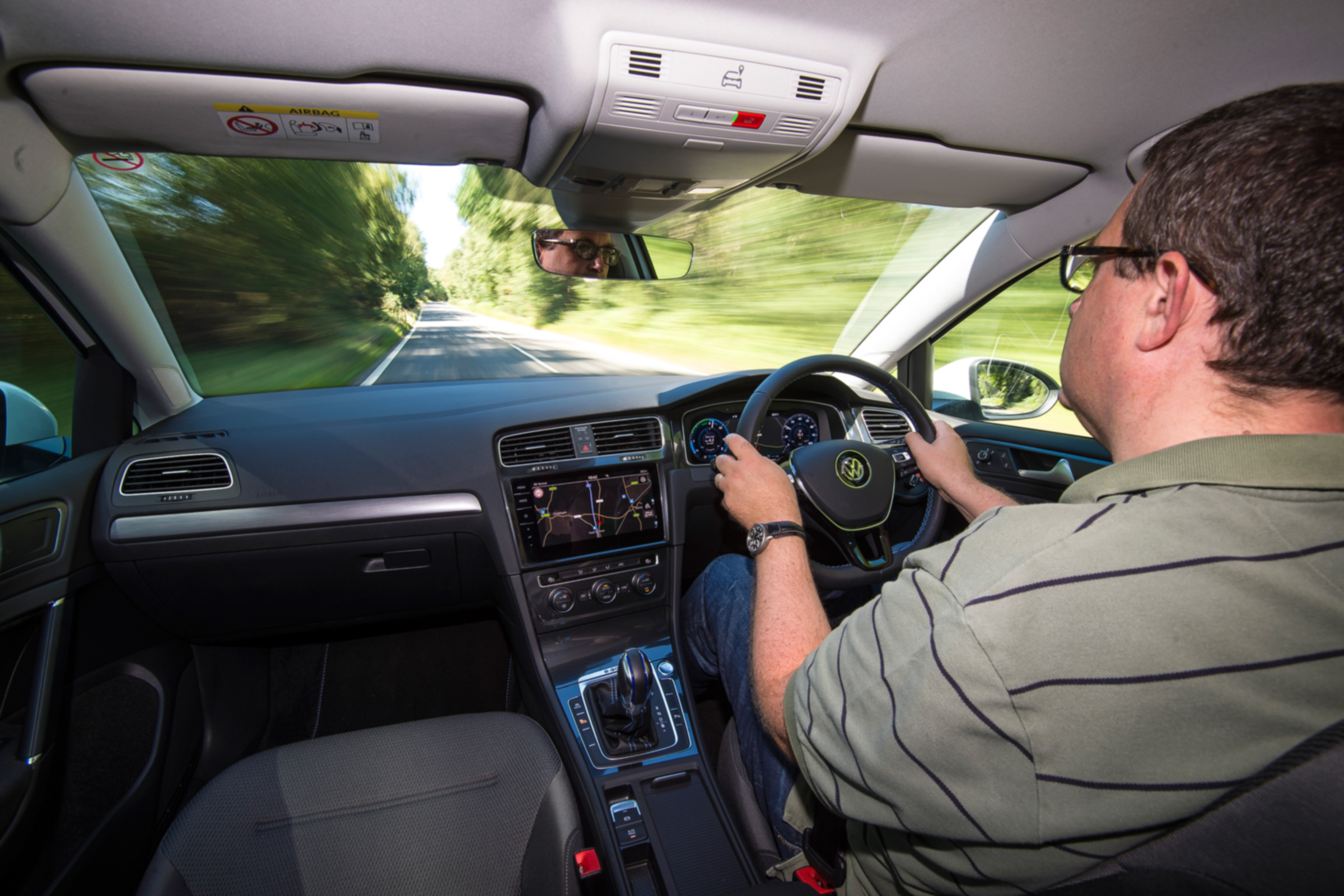 Volkswagen e-Golf interior front