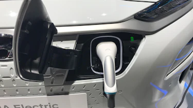 Hyundai Kona electric plug-in