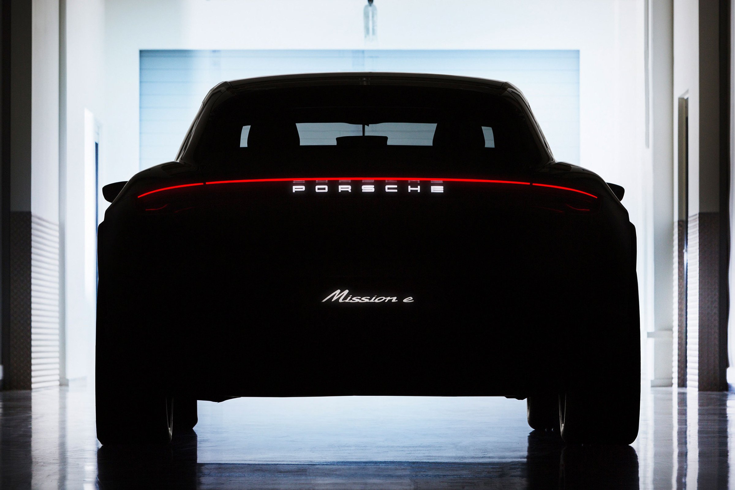 Porsche Mission E Cross Turismo - rear