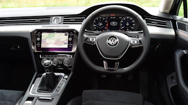 Volkswagen Passat - interior