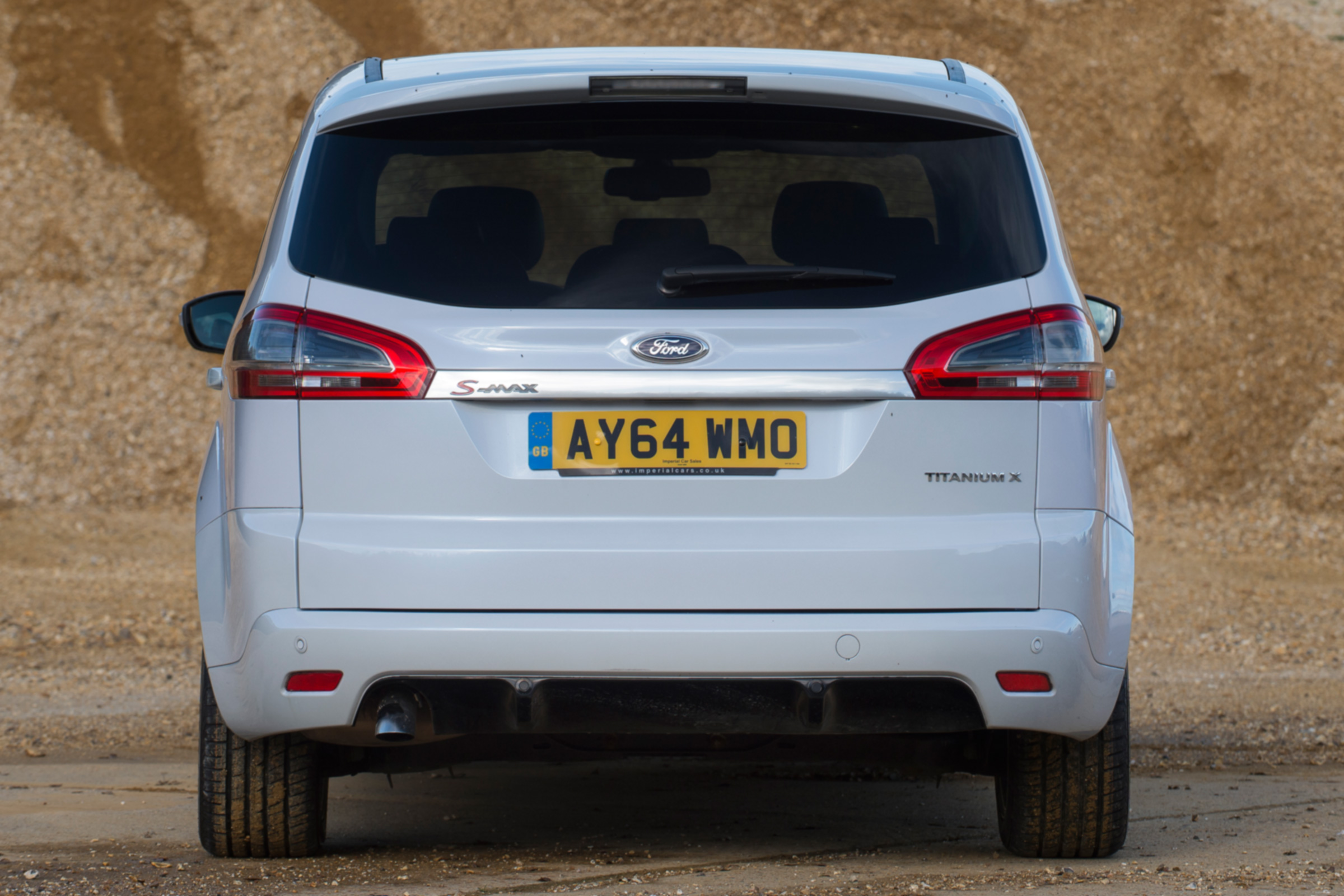 Used Ford S-MAX review rear end