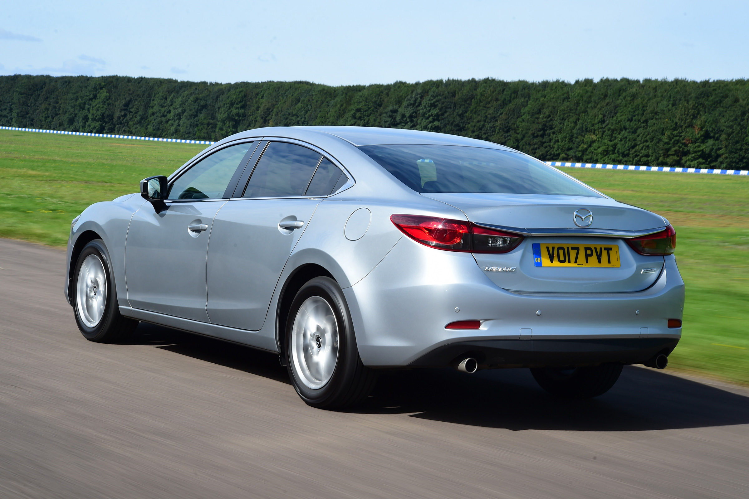 Mazda 6 - rear