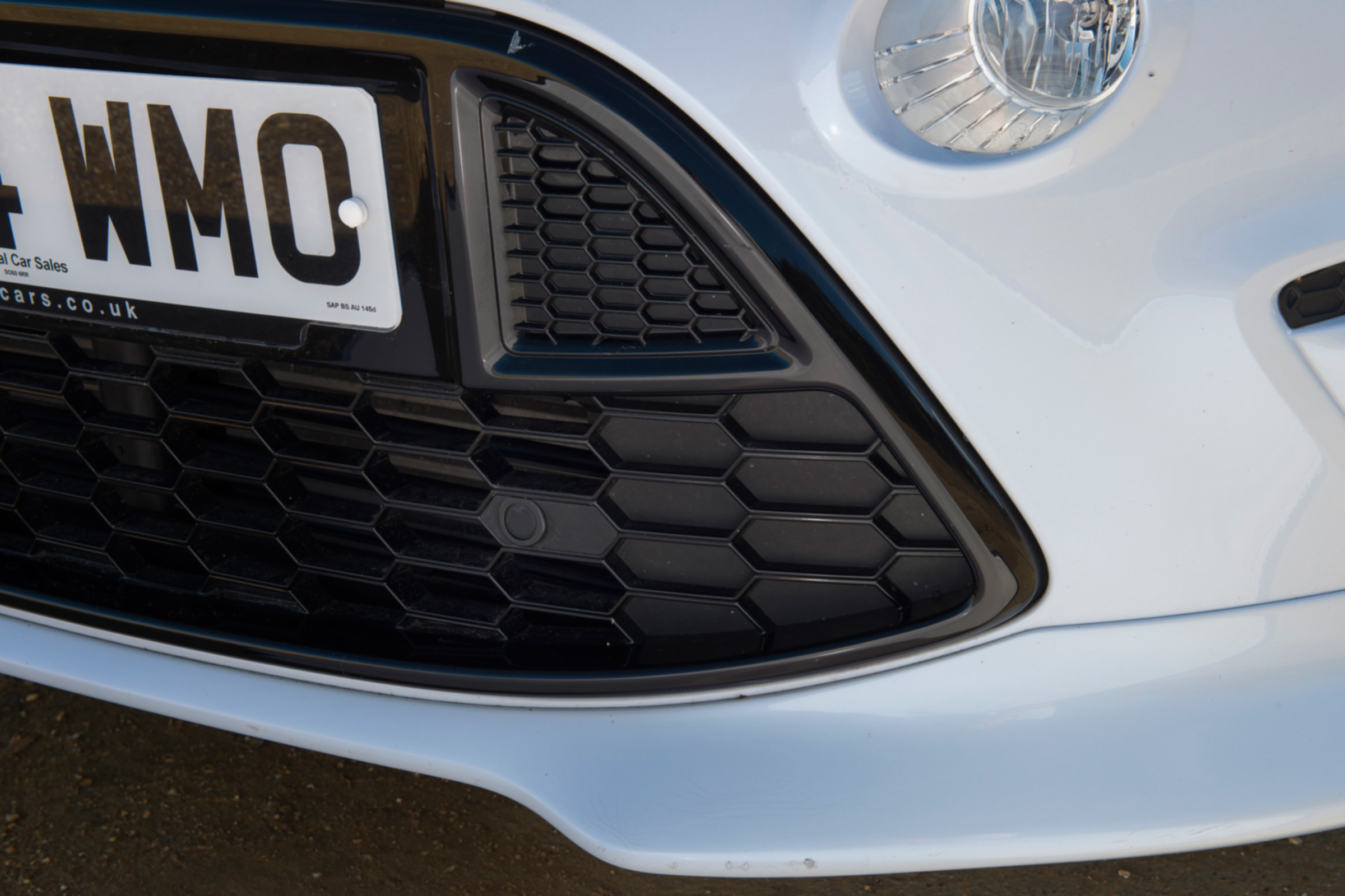Used Ford S-MAX review front bumper