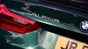 Alpina B5 Touring - Alpina badge