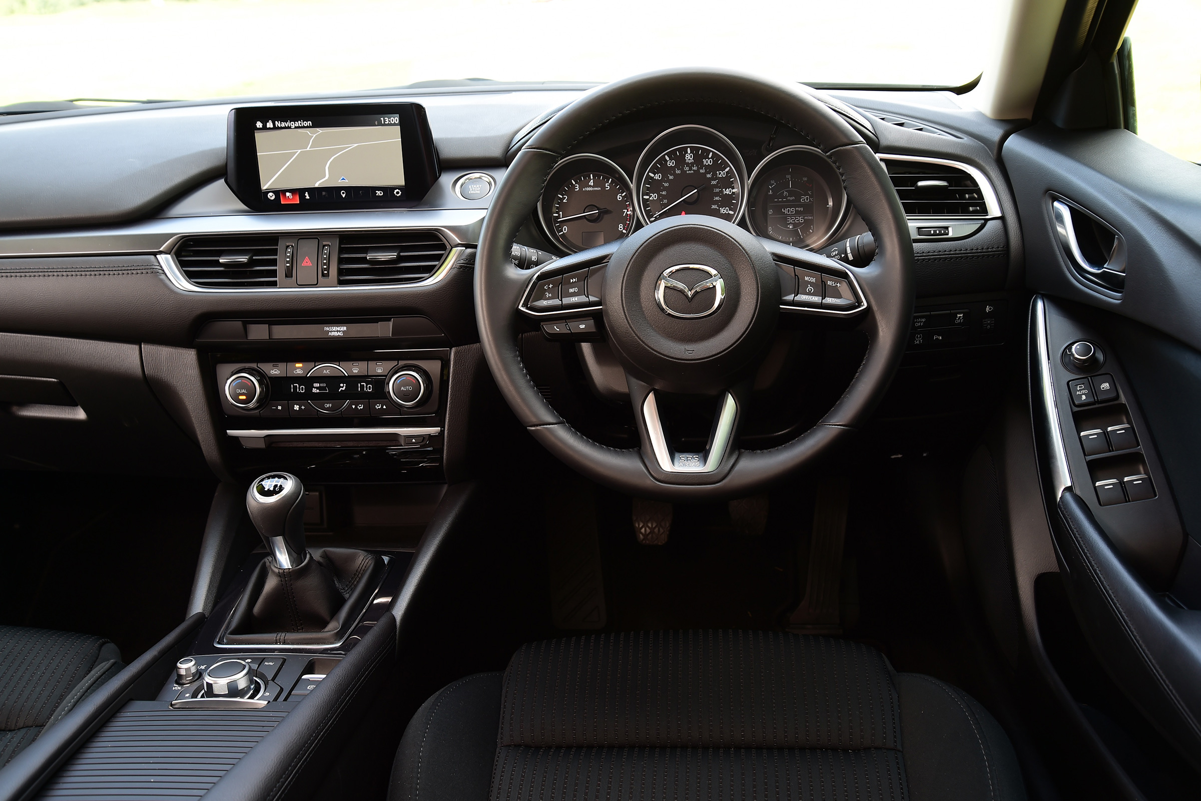 Mazda 6 - interior