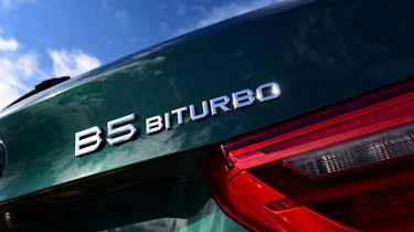 Alpina B5 Touring - tailgate