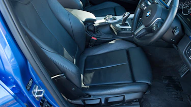 Used BMW 3 Series - front seat