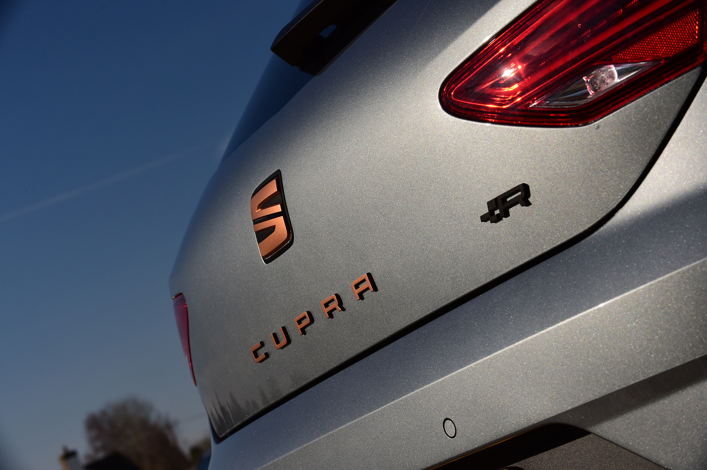 SEAT Leon Cupra R - rear detail