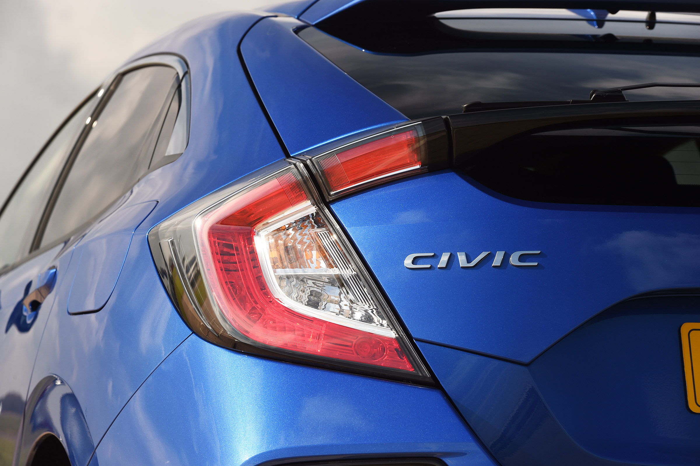 Honda Civic Diesel - rear light
