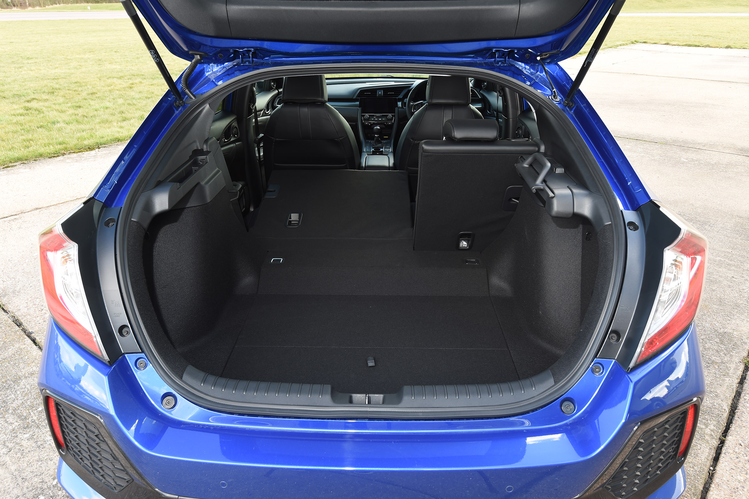 Honda Civic Diesel - boot