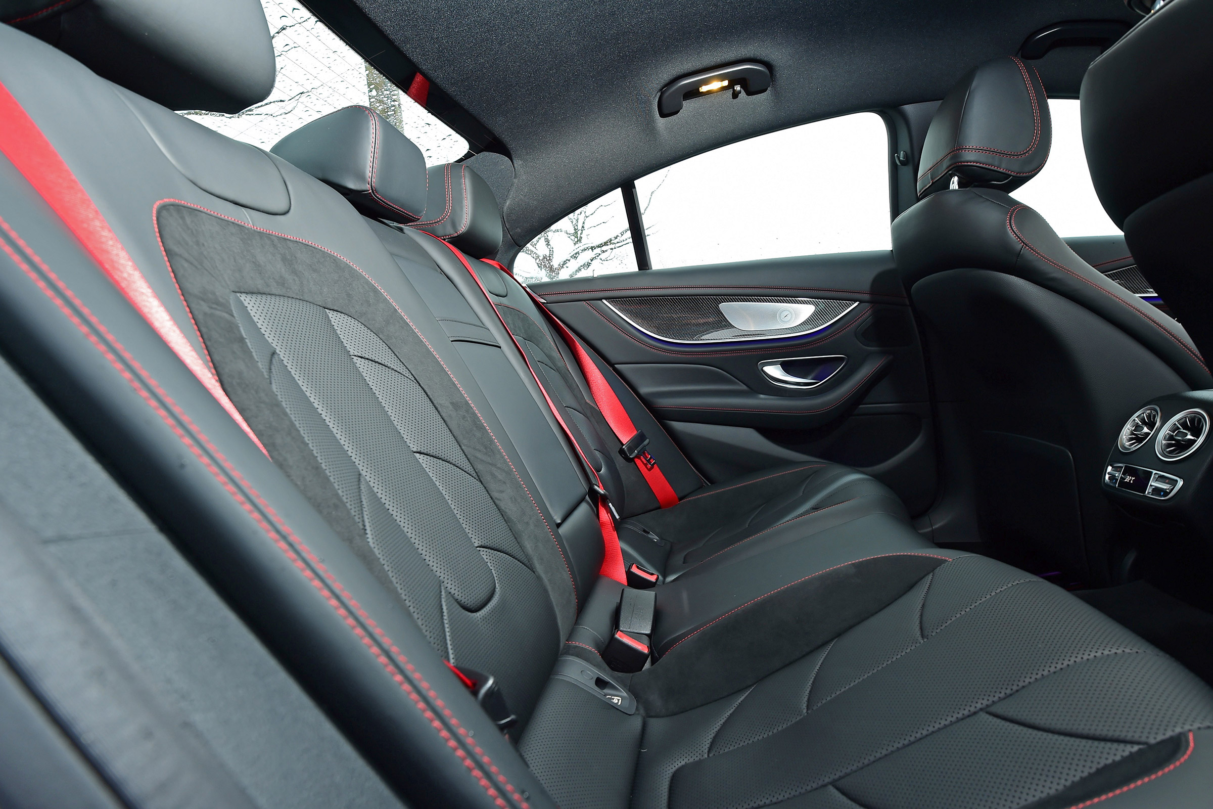Mercedes-AMG CLS 53 - rear seats