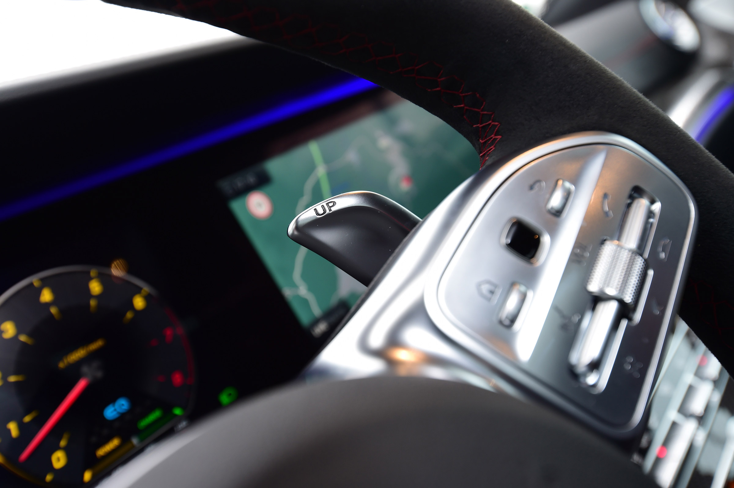 Mercedes-AMG CLS 53 - steering wheel details