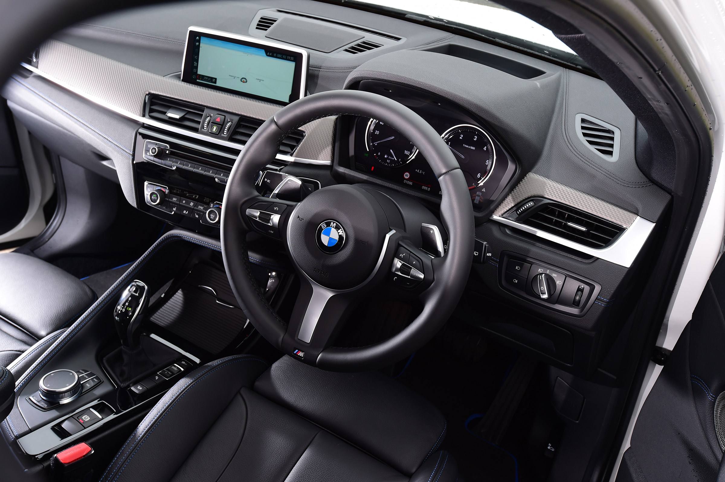 BMW X2 - cabin