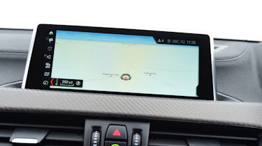BMW X2 - sat-nav