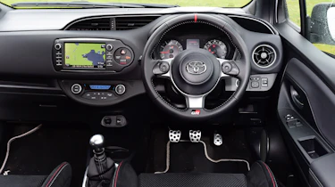 Toyota Yaris GRMN - dash
