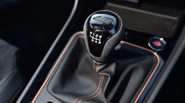 SEAT Leon Cupra R - transmission