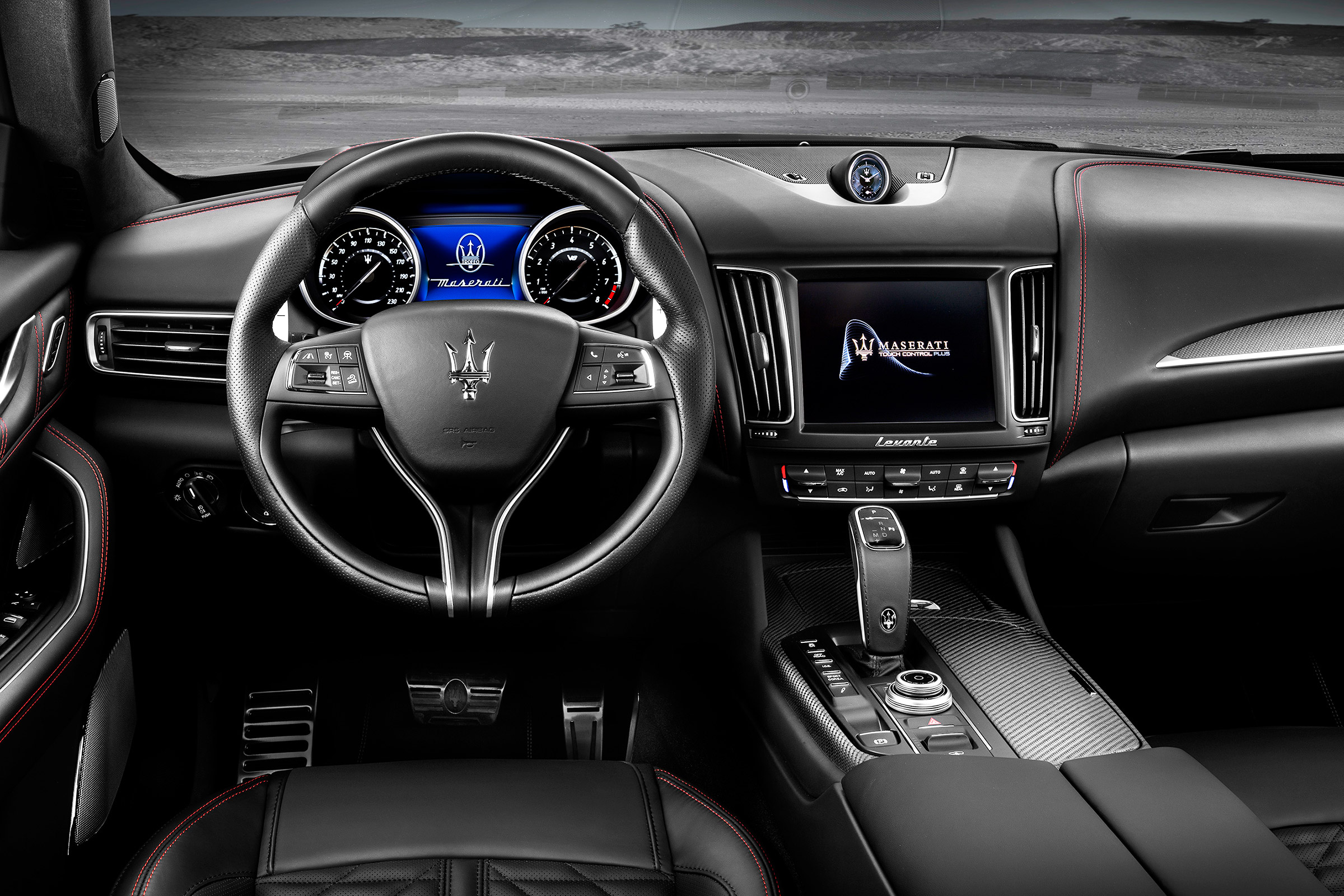 Maserati Levante Trofeo - dash