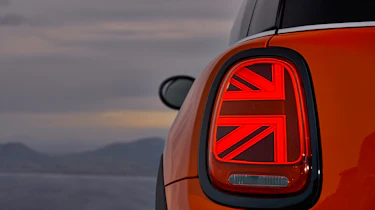 MINI Hatch - rear light