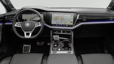 Volkswagen Touareg - interior
