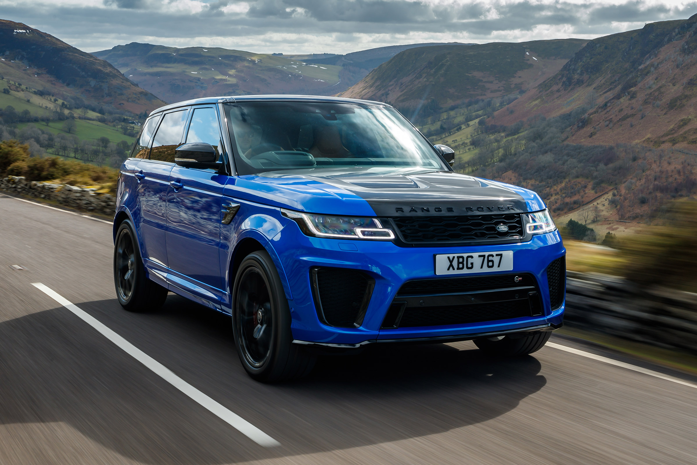Range Rover Sport SVR - front