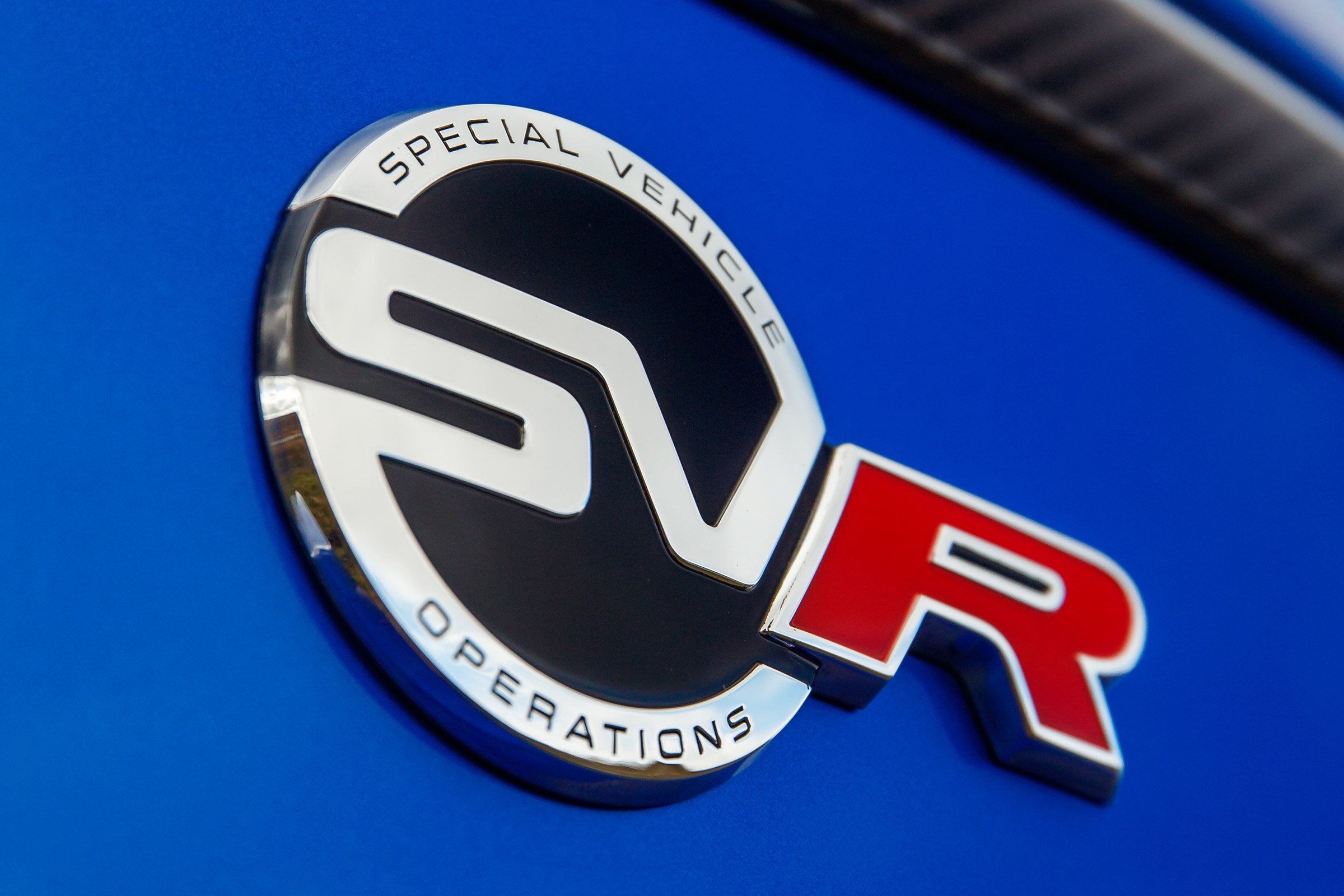 Range Rover Sport SVR - SVR badge