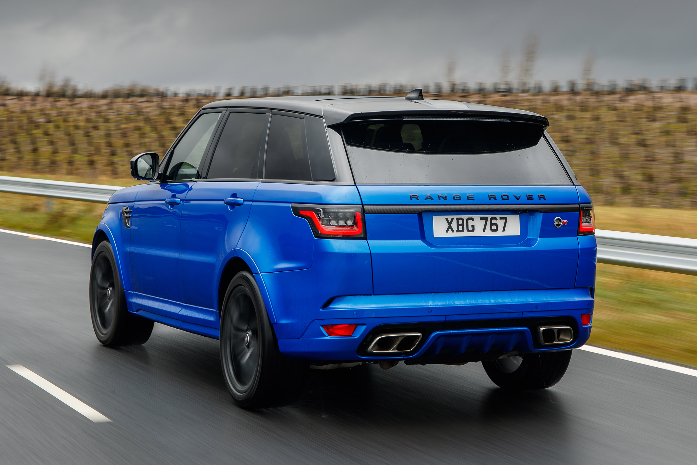 Range Rover Sport SVR - rear tracking
