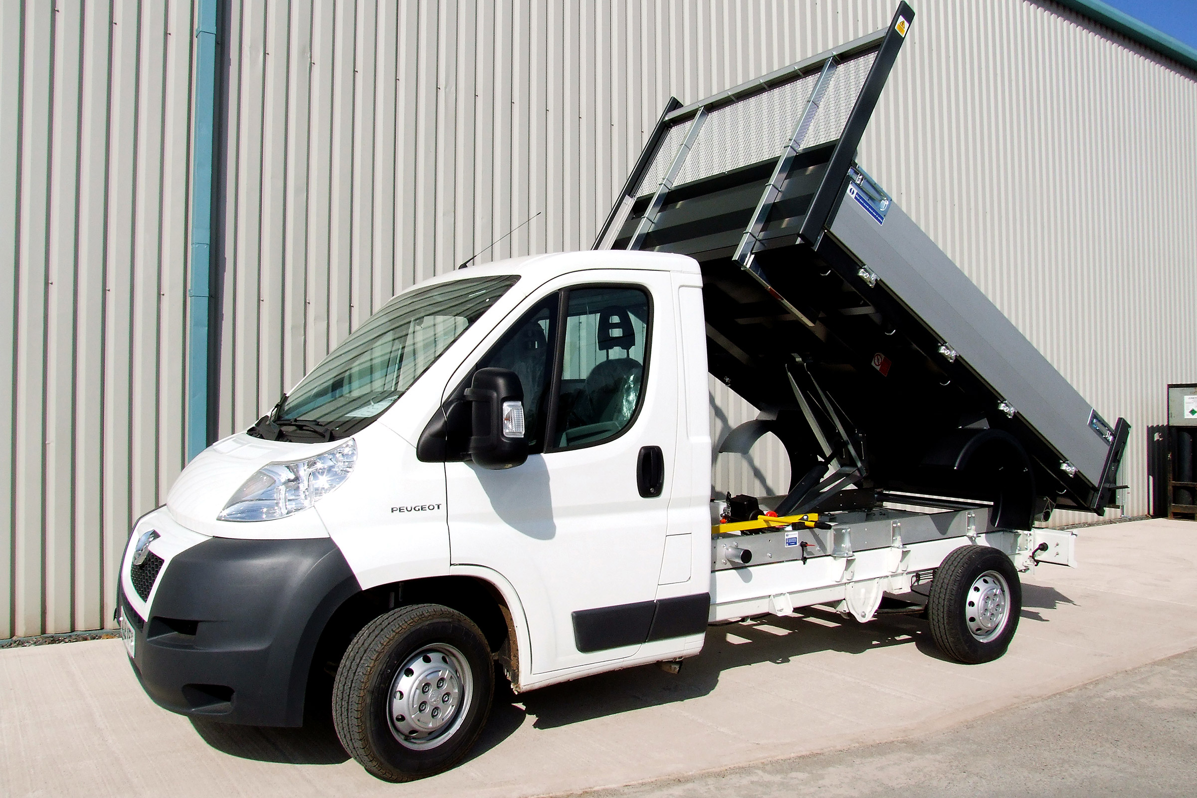 Peugeot Tipper van