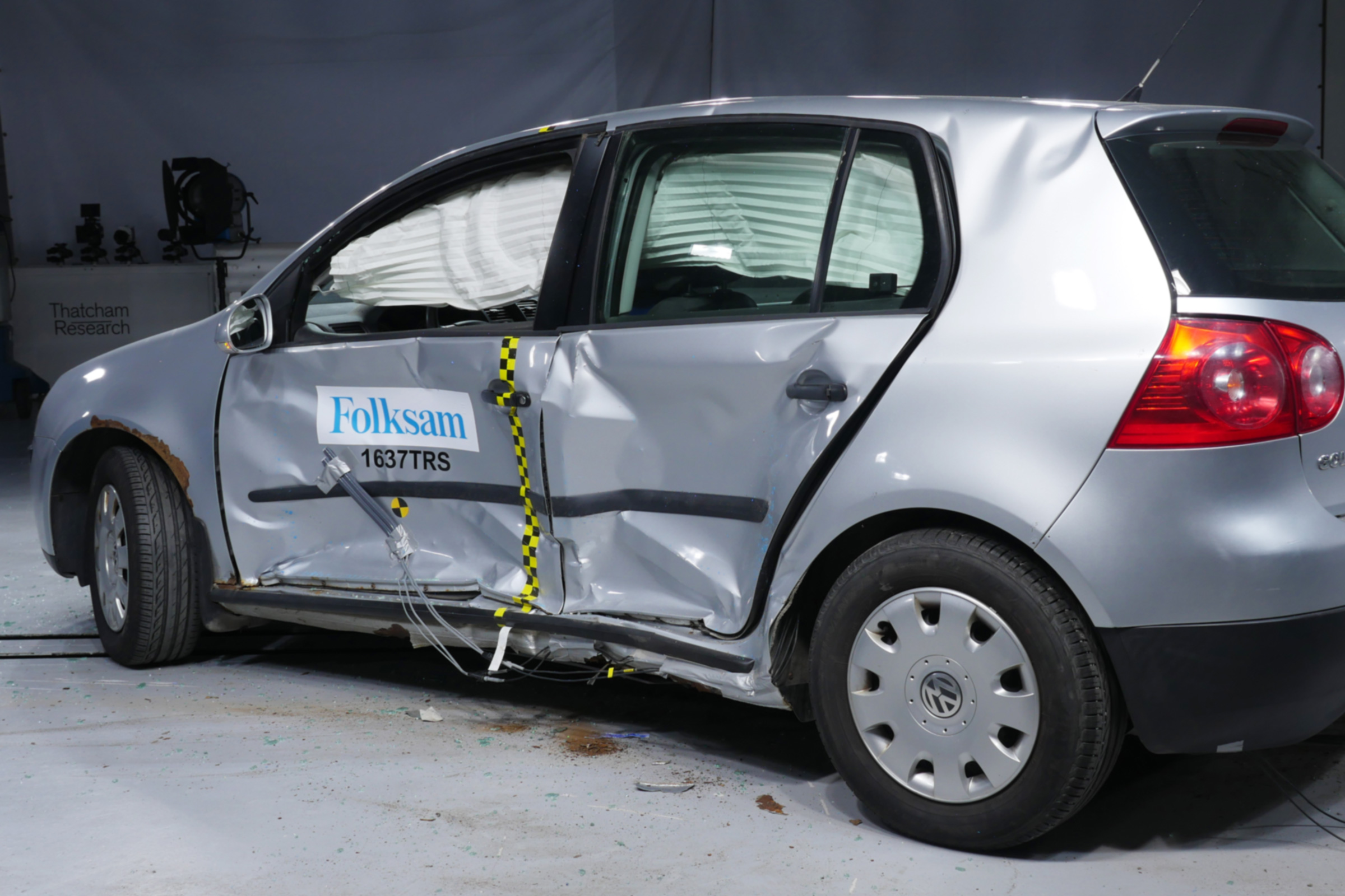 VW Golf crash test