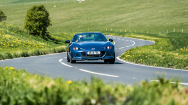 Mazda MX-5 RF Sport Black - front