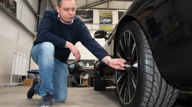 Hub cap attaching with Hugo Griffiths