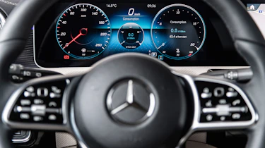 Mercedes A-Class - dials