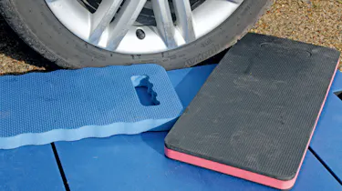 Best kneeler mats and pads header