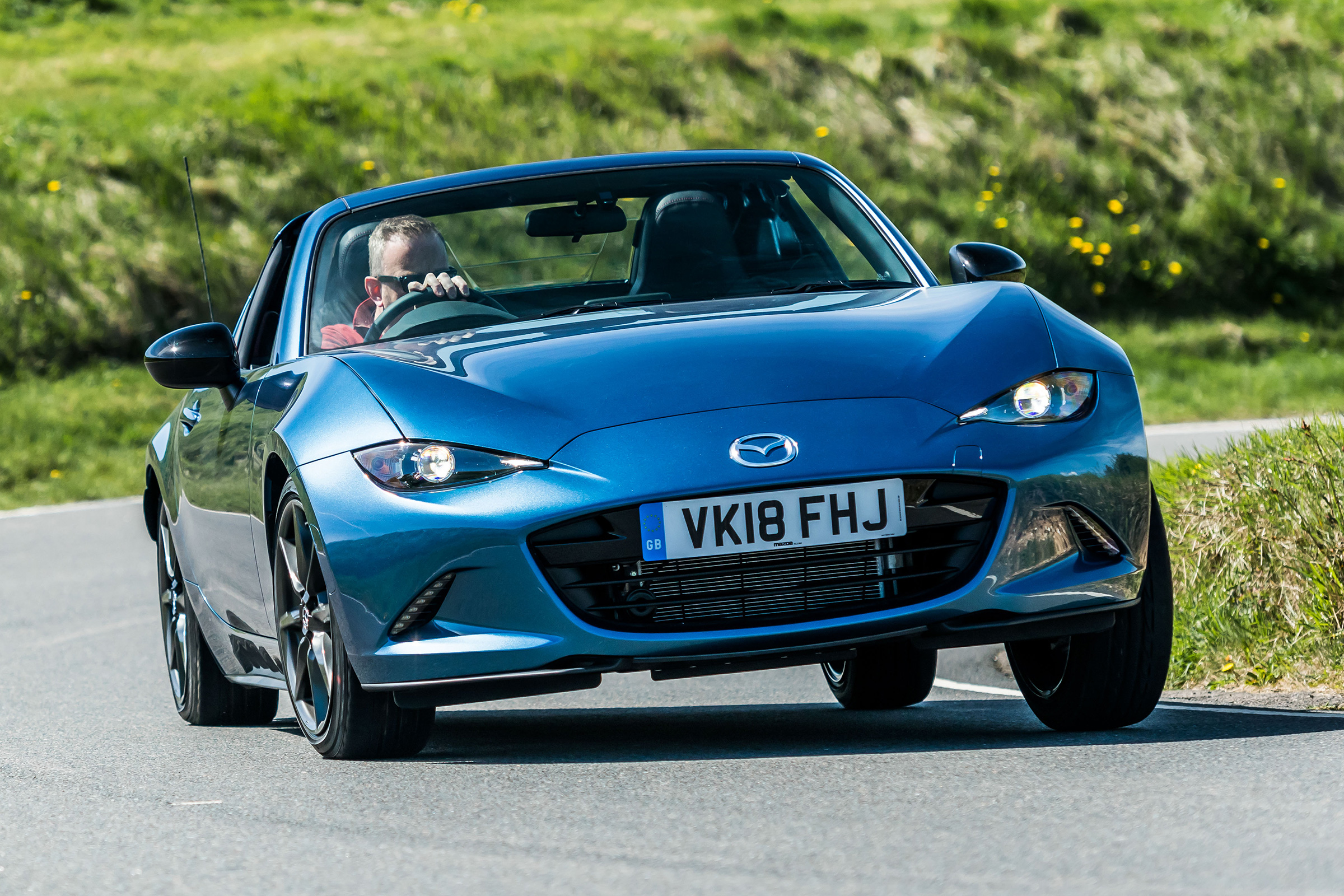 Mazda MX-5 RF Sport Black - front