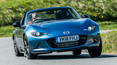 Mazda MX-5 RF Sport Black - front