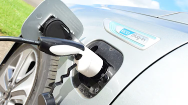 Kia Optima PHEV - charging