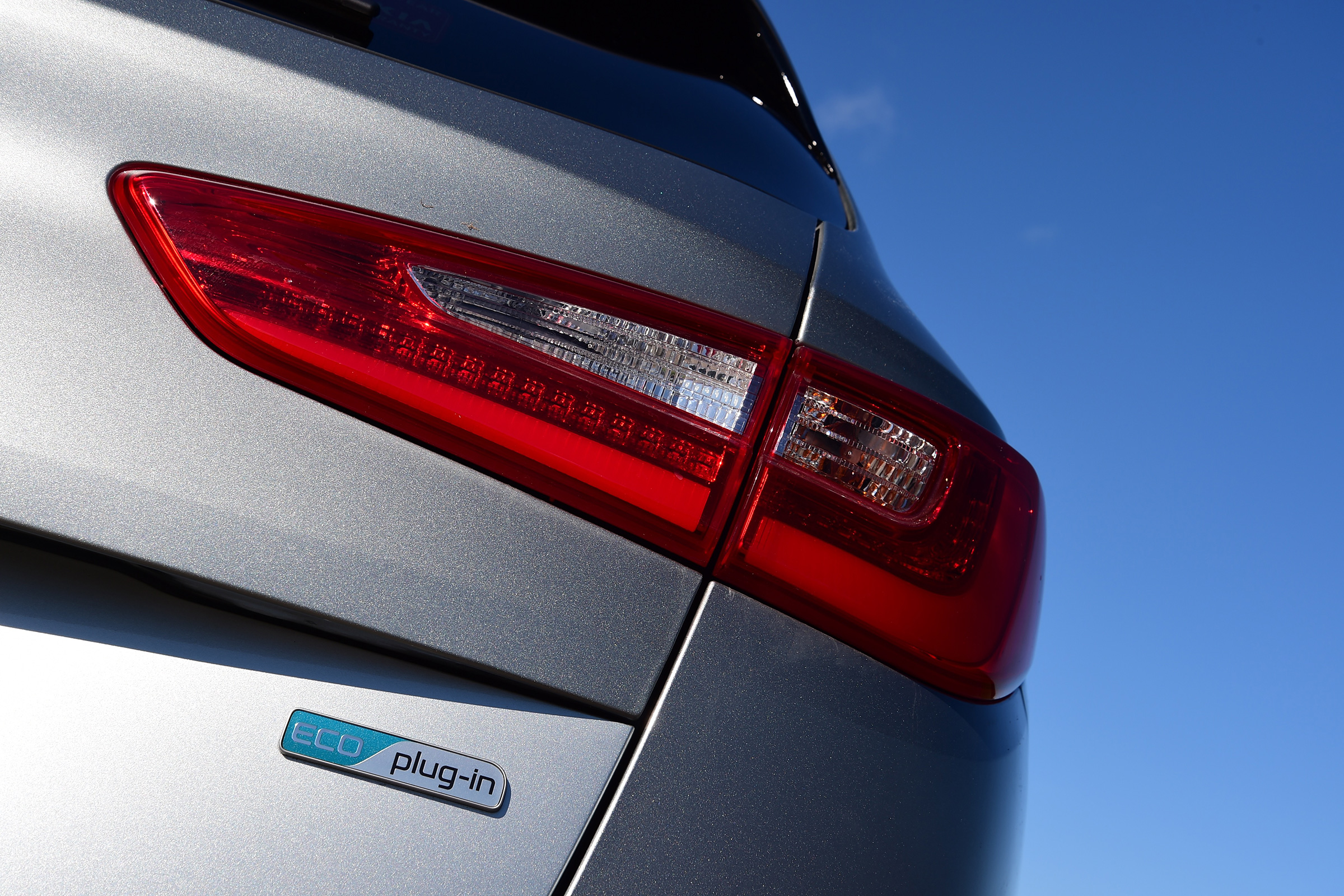 Kia Optima PHEV - tail light