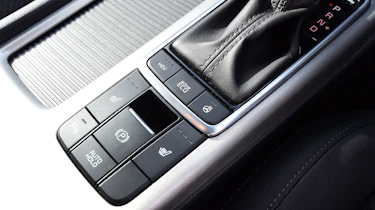 Kia Optima PHEV - buttons