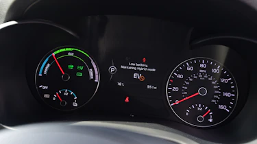 Kia Optima PHEV - speedo