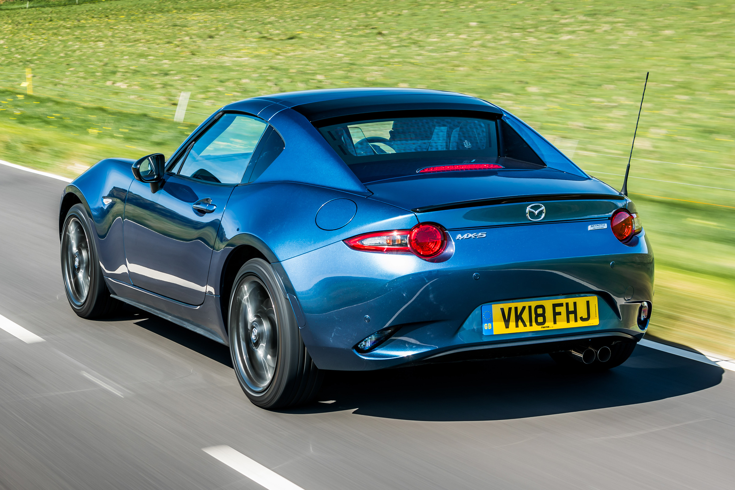 Mazda MX-5 RF Sport Black - rear