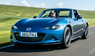 Mazda MX-5 RF Sport Black - front