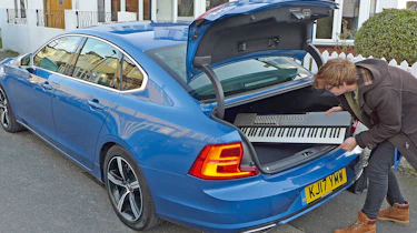 Volvo S90 long-termer - rear