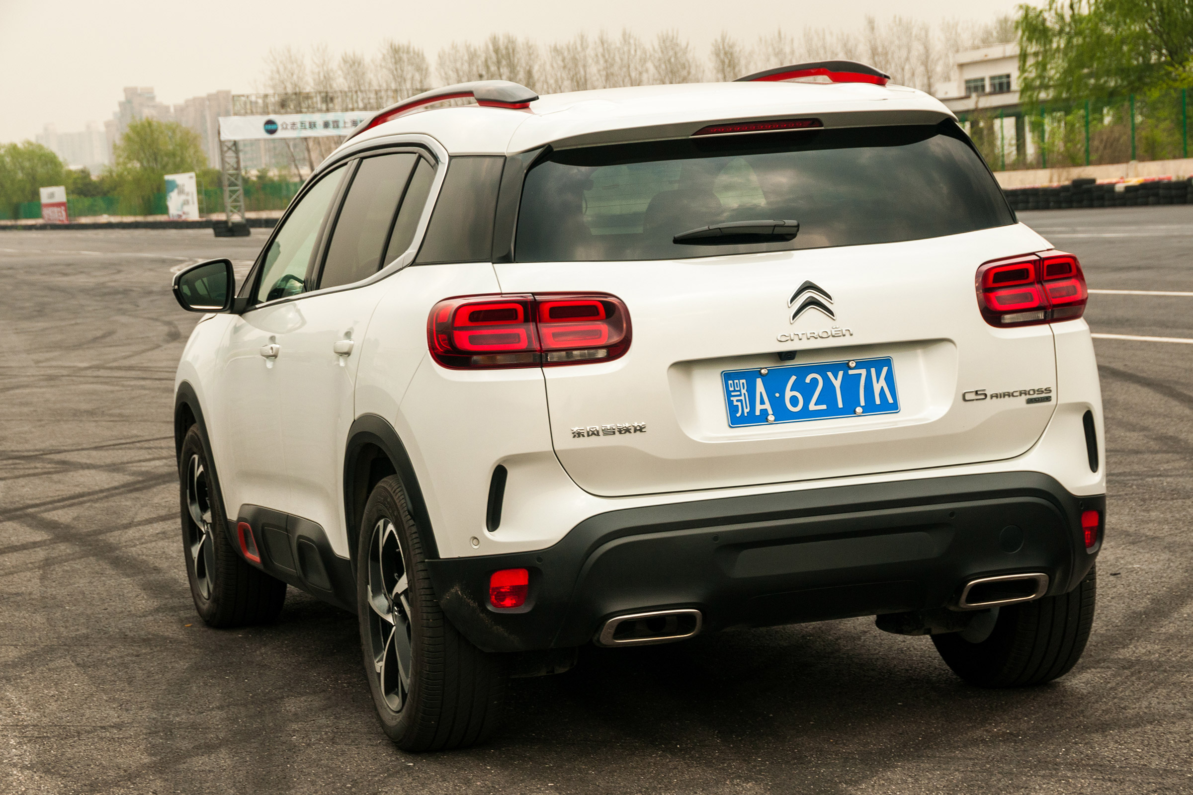 Citroen C5 Aircross - rear