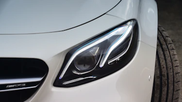 Mercedes-AMG E 63 S - front light