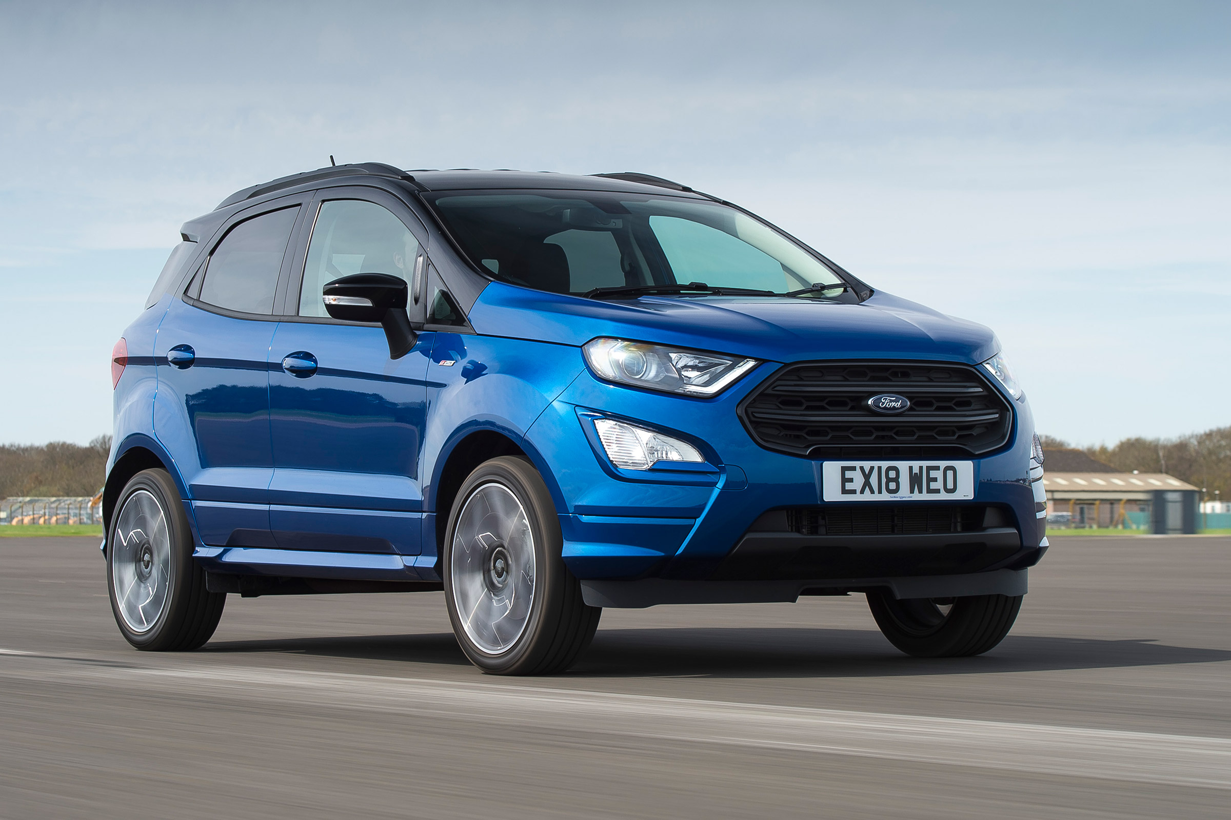 Ford EcoSport - front action