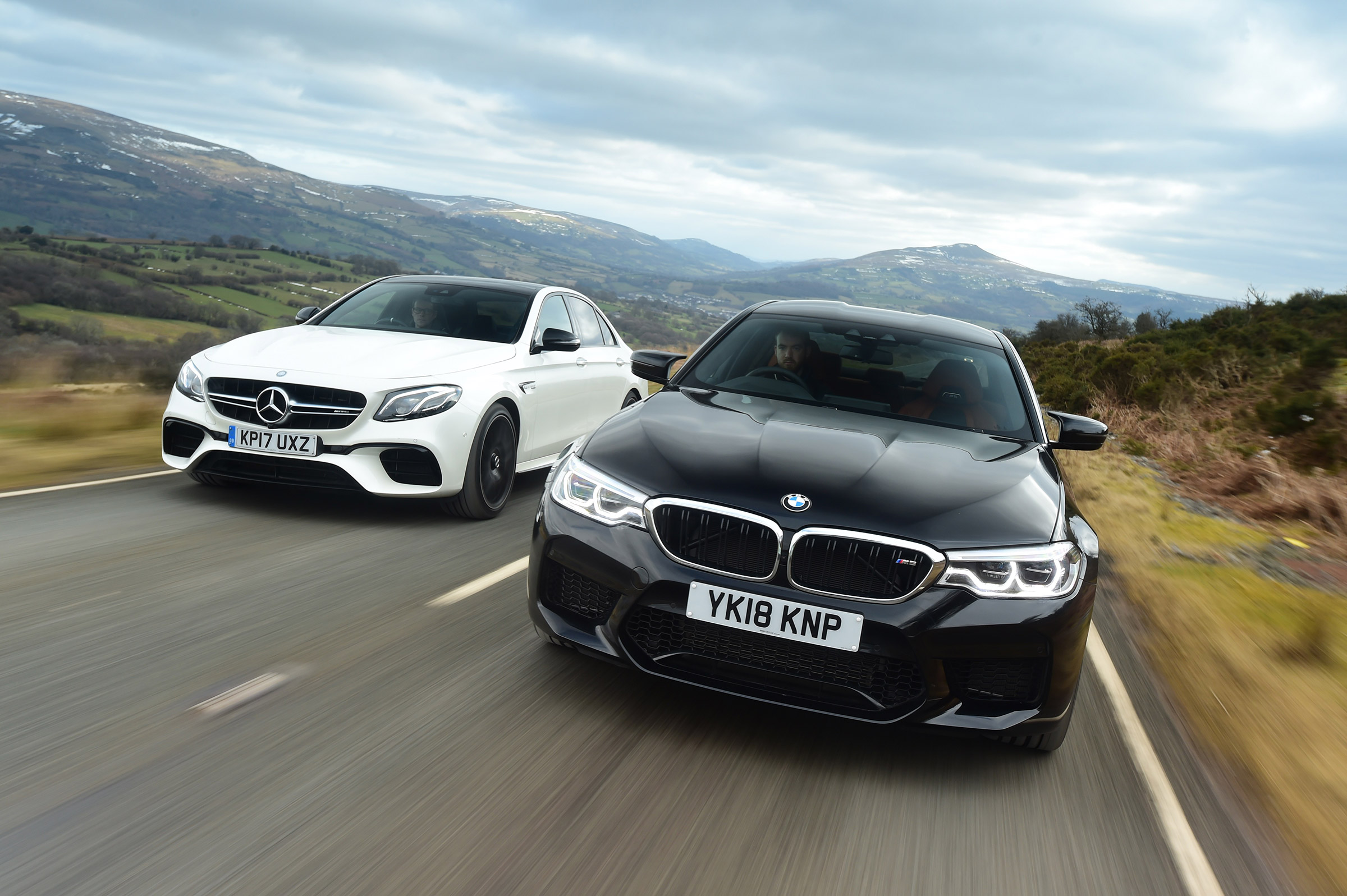 BMW M5 vs Mercedes-AMG E 63 S - header